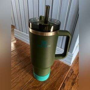 *USED* Stanley Tumbler 40oz